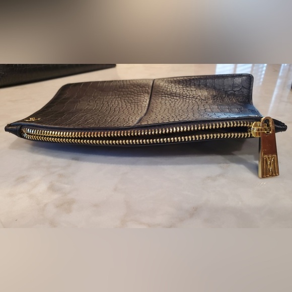 Antonio Melani crocodile embossed leather bag removable zip bag & should… - Picture 15 of 16